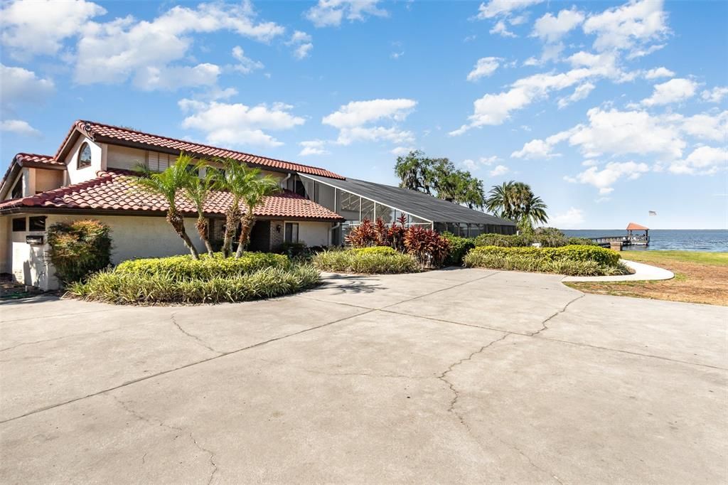 待售: $310,000 (3 贝兹, 2 浴室, 1872 平方英尺)