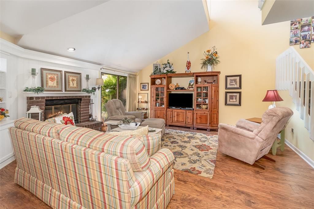 待售: $310,000 (3 贝兹, 2 浴室, 1872 平方英尺)