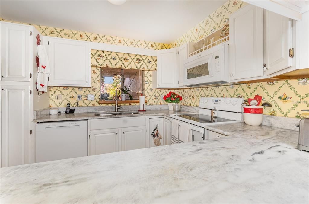 待售: $310,000 (3 贝兹, 2 浴室, 1872 平方英尺)