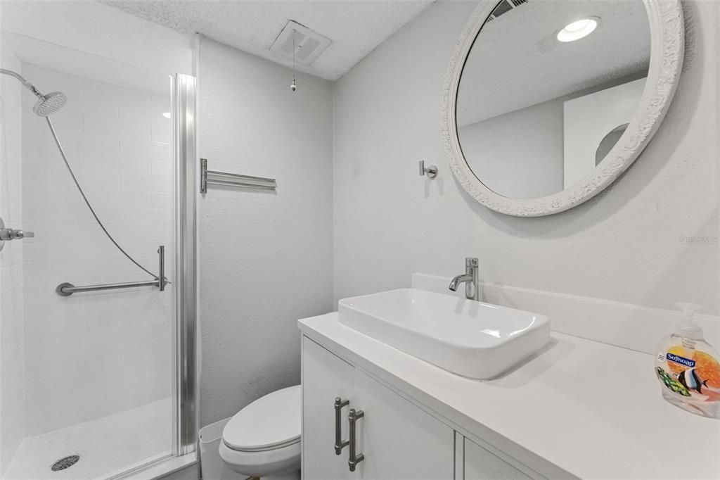 Activo con contrato: $148,500 (1 camas, 1 baños, 702 Pies cuadrados)
