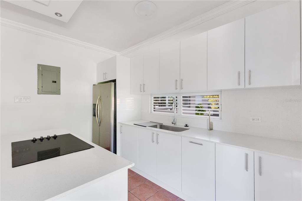 For Rent: $2,650 (3 beds, 2 baths, 1747 Square Feet)