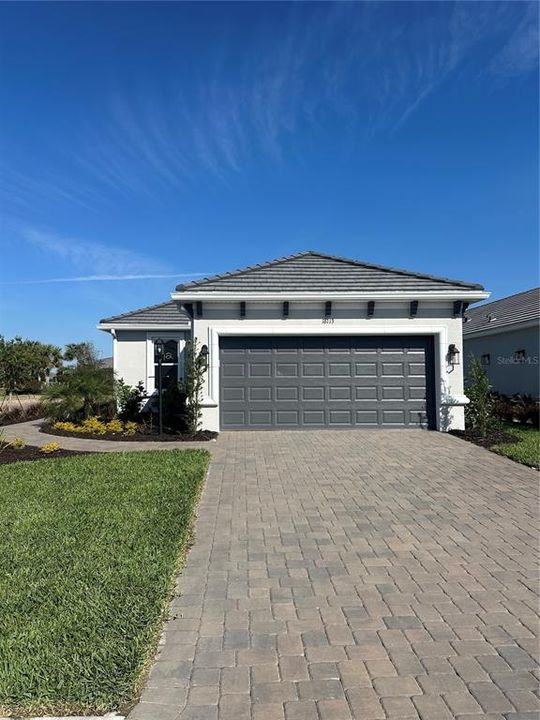 Недавно продано: $674,877 (2 спален, 2 ванн, 1678 Квадратных фут)