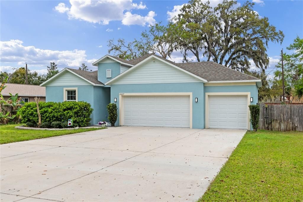 Welcome home to 3276 Palm Ave! Schedule a tour today!