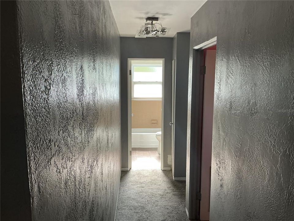 Под контрактом: $106,000 (2 спален, 1 ванн, 860 Квадратных фут)