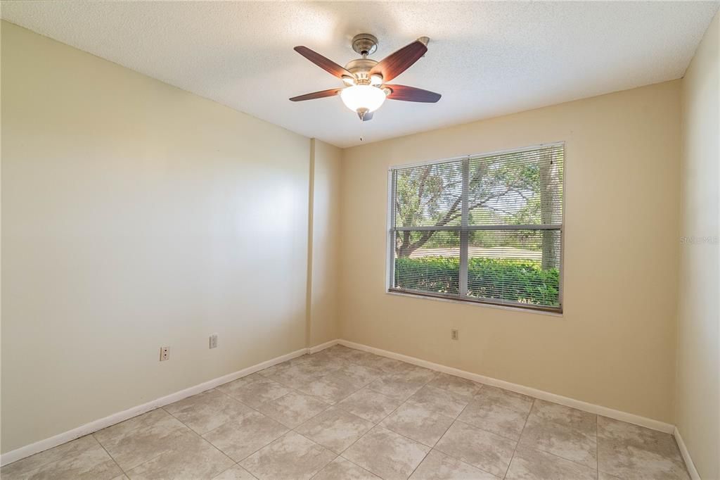 Active With Contract: $1,800 (2 beds, 2 baths, 1075 Square Feet)
