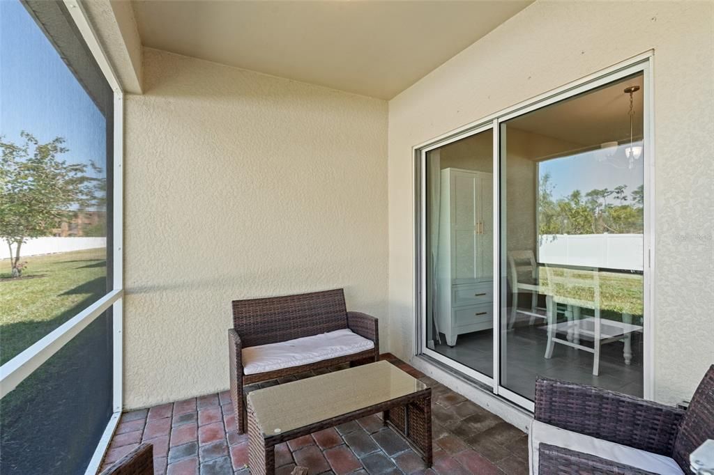 For Sale: $270,000 (3 beds, 2 baths, 1477 Square Feet)