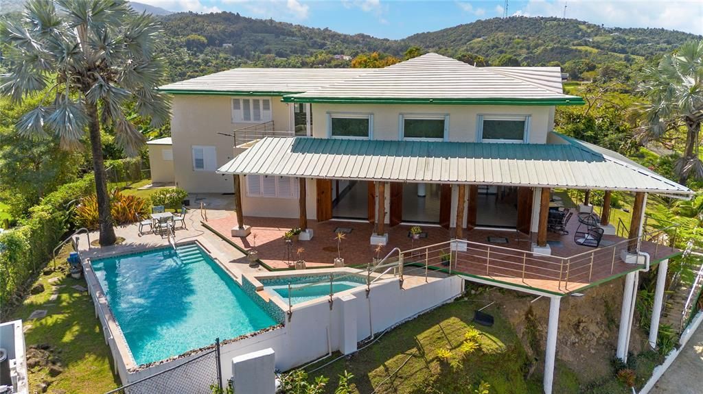 На продажу: $1,150,000 (4 спален, 3 ванн, 4104 Квадратных фут)