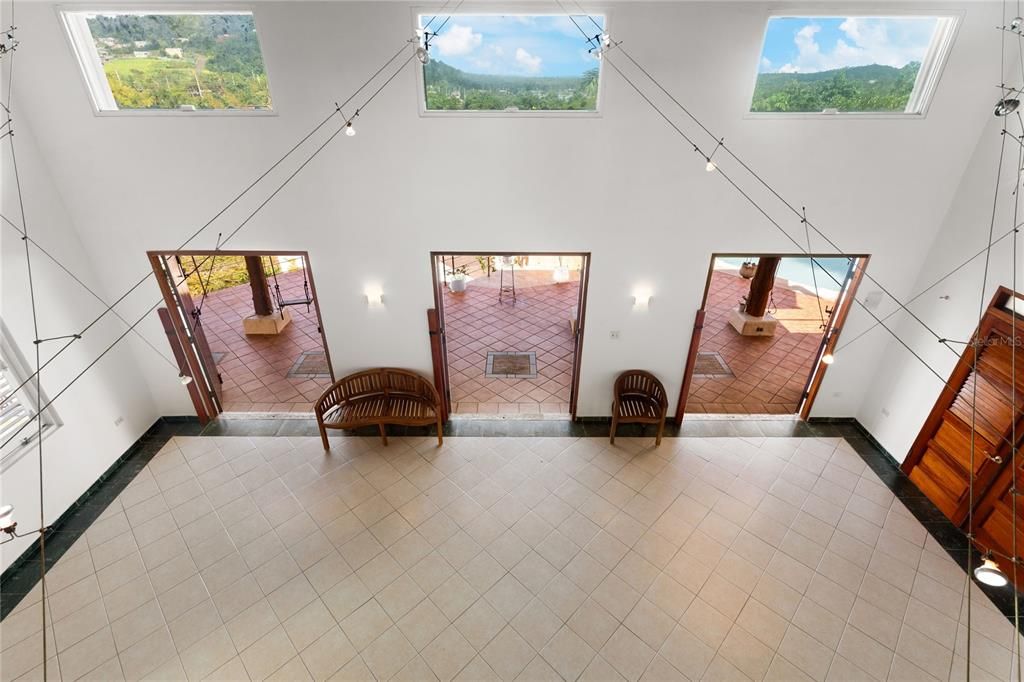 На продажу: $1,150,000 (4 спален, 3 ванн, 4104 Квадратных фут)