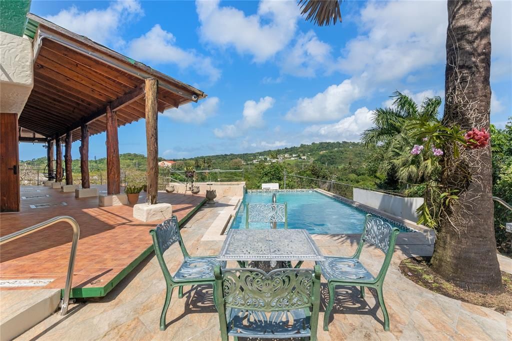 На продажу: $1,150,000 (4 спален, 3 ванн, 4104 Квадратных фут)