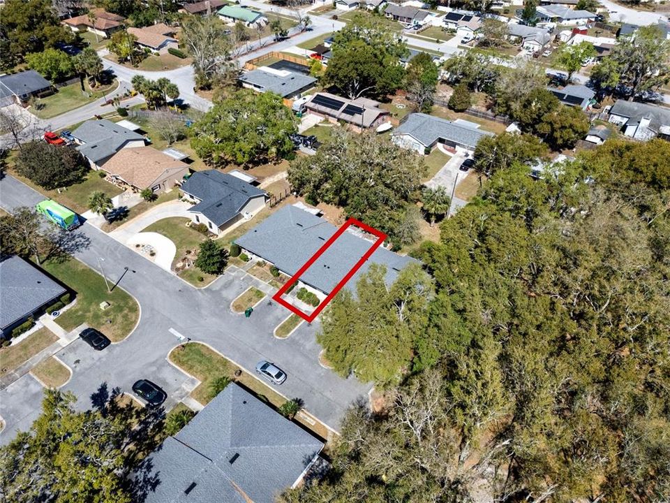 For Sale: $198,900 (2 beds, 2 baths, 1017 Square Feet)