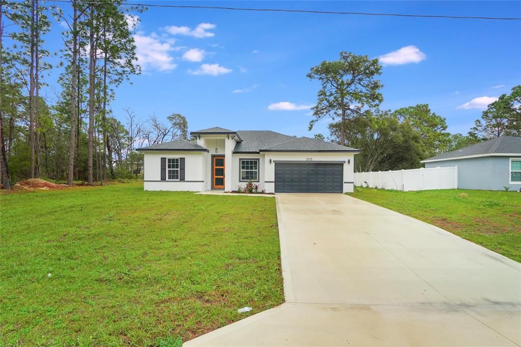 Recently Sold: $289,900 (4 beds, 2 baths, 1630 Square Feet)