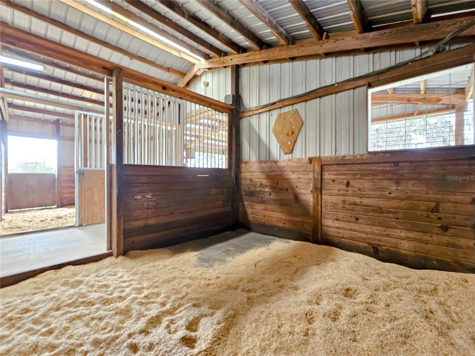 待售: $999,999 (22.50 acres)