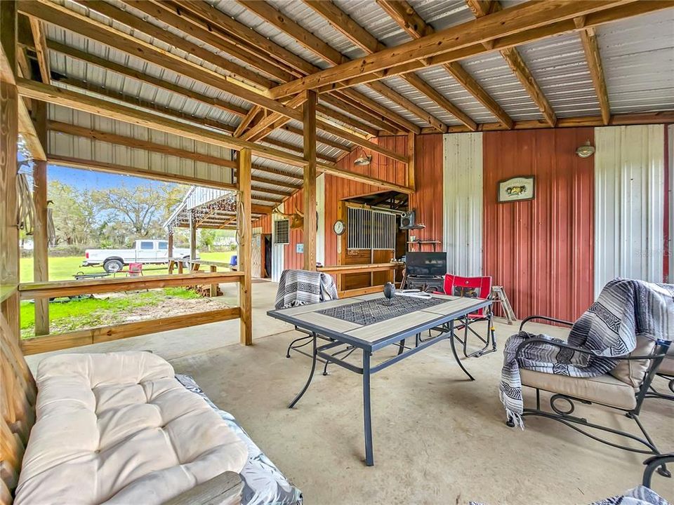 待售: $999,999 (22.50 acres)