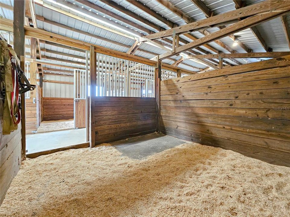 待售: $999,999 (22.50 acres)