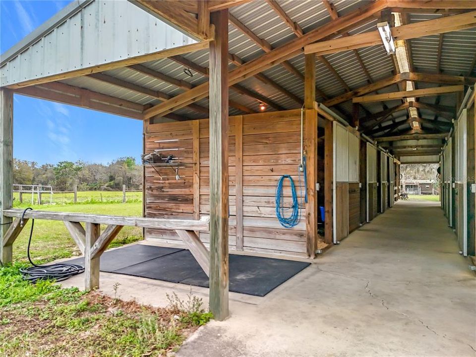 待售: $999,999 (22.50 acres)