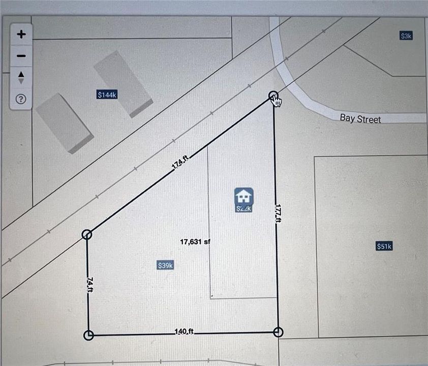 待售: $95,000 (0.15 acres)