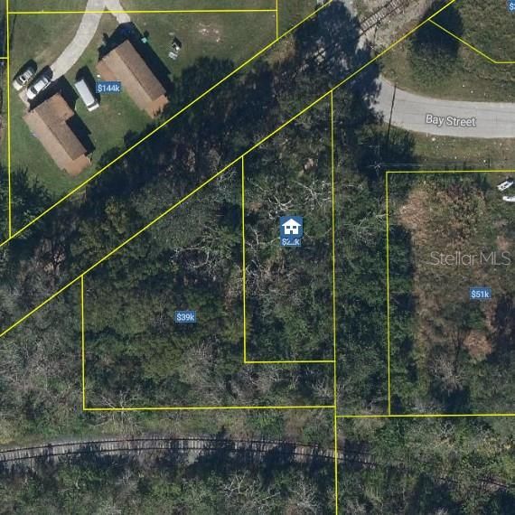 待售: $95,000 (0.15 acres)