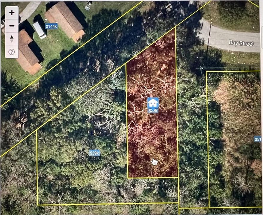 待售: $95,000 (0.15 acres)