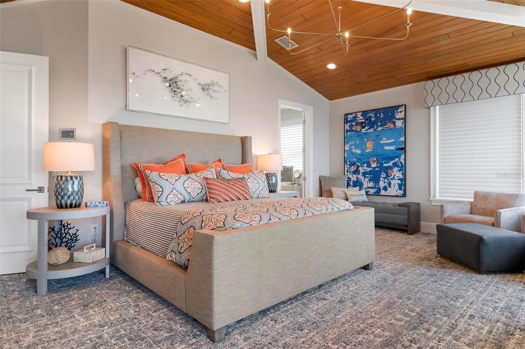 For Sale: $8,899,000 (7 beds, 5 baths, 6000 Square Feet)