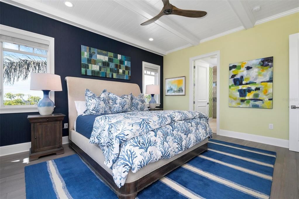 For Sale: $8,899,000 (7 beds, 5 baths, 6000 Square Feet)