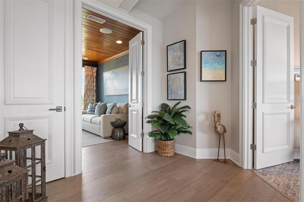 For Sale: $8,899,000 (7 beds, 5 baths, 6000 Square Feet)