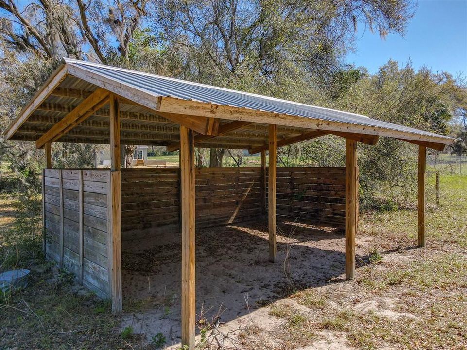 For Sale: $999,999 (3 beds, 2 baths, 1680 Square Feet)