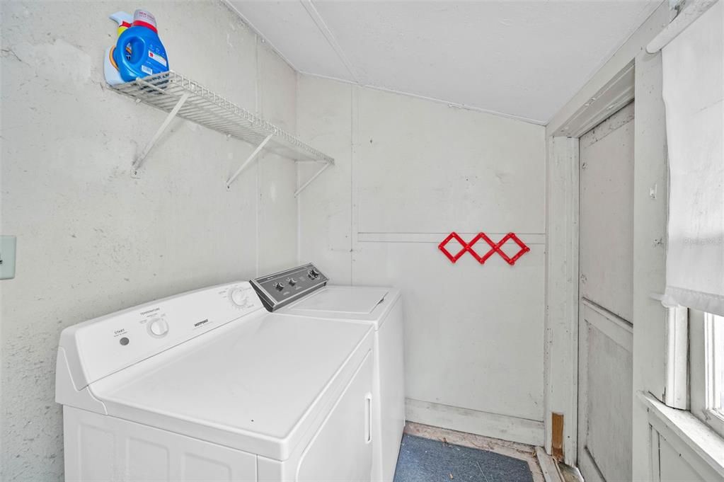 For Sale: $1,175,000 (4 beds, 0 baths, 1608 Square Feet)