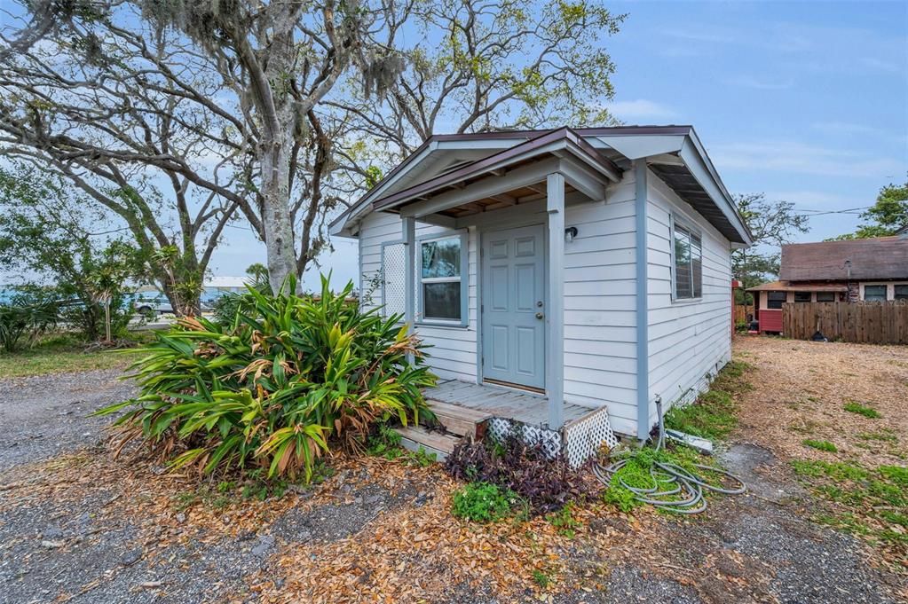 For Sale: $1,175,000 (4 beds, 0 baths, 1608 Square Feet)