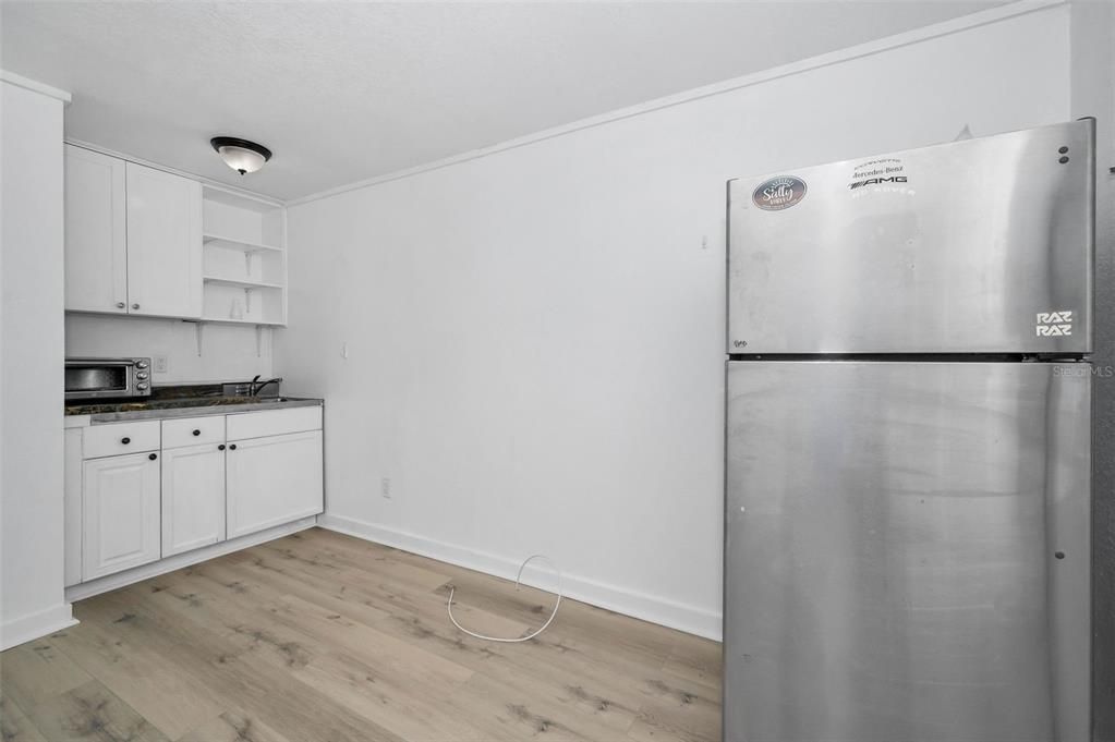 For Sale: $1,175,000 (4 beds, 0 baths, 1608 Square Feet)
