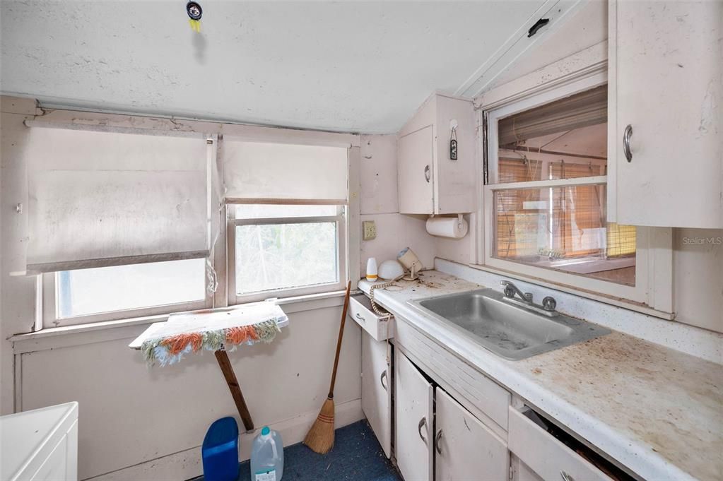 For Sale: $1,175,000 (4 beds, 0 baths, 1608 Square Feet)