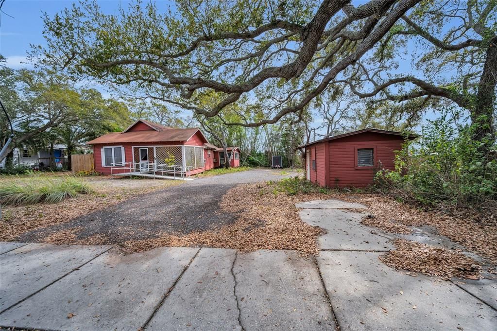 For Sale: $1,175,000 (4 beds, 0 baths, 1608 Square Feet)