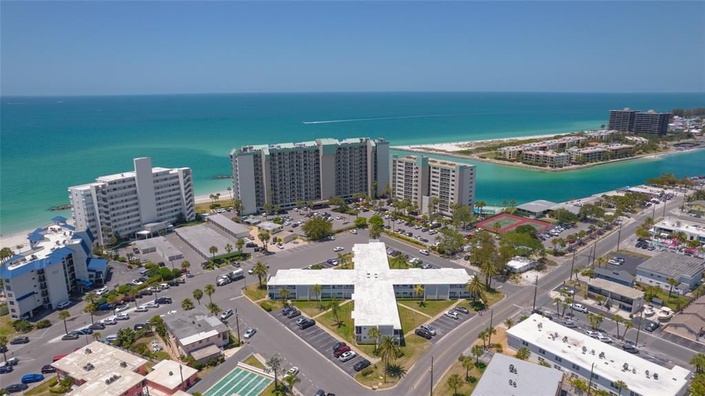 Recently Rented: $1,499 (0 beds, 1 baths, 445 Square Feet)