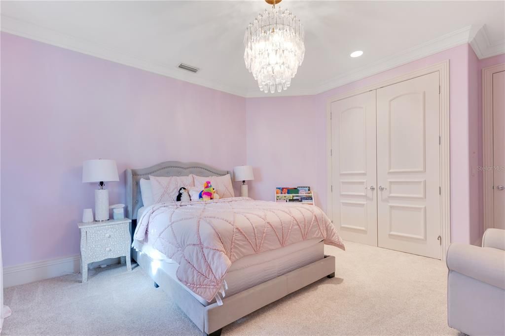 待售: $30,000,000 (4 贝兹, 7 浴室, 5670 平方英尺)