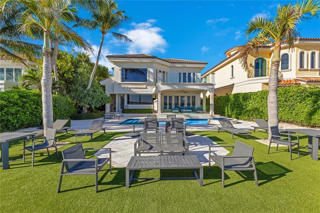 待售: $30,000,000 (4 贝兹, 7 浴室, 5670 平方英尺)