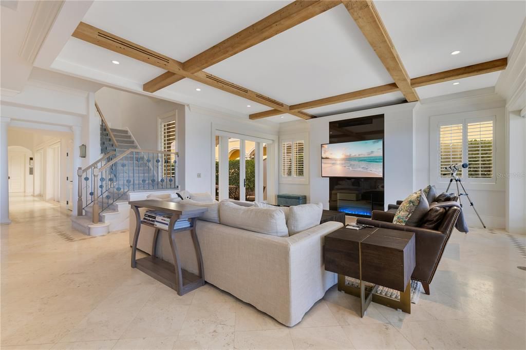 待售: $30,000,000 (4 贝兹, 7 浴室, 5670 平方英尺)