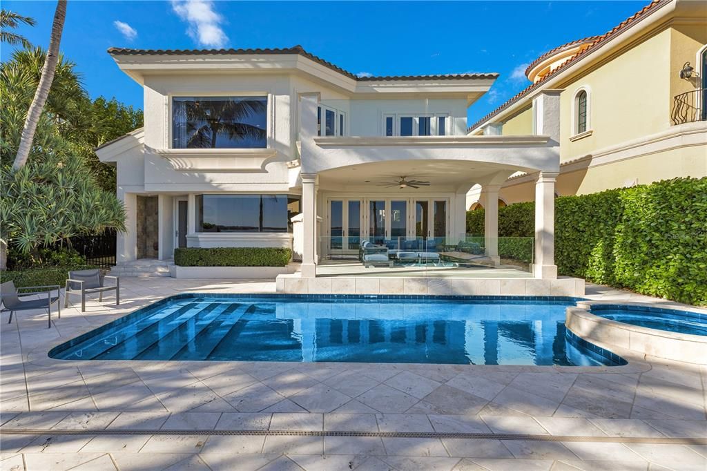 待售: $30,000,000 (4 贝兹, 7 浴室, 5670 平方英尺)