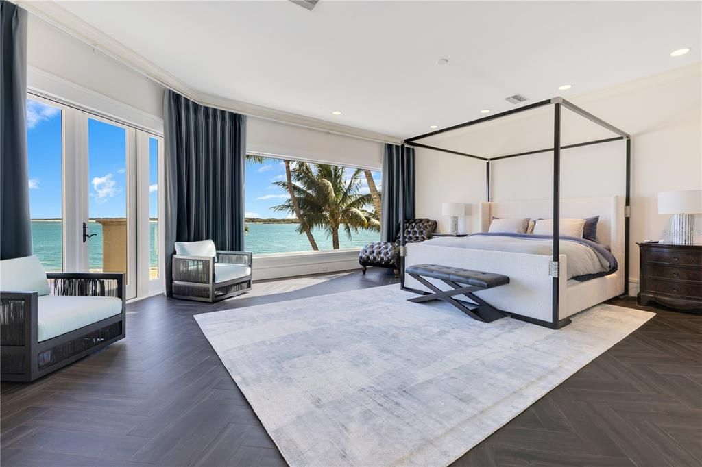 待售: $30,000,000 (4 贝兹, 7 浴室, 5670 平方英尺)