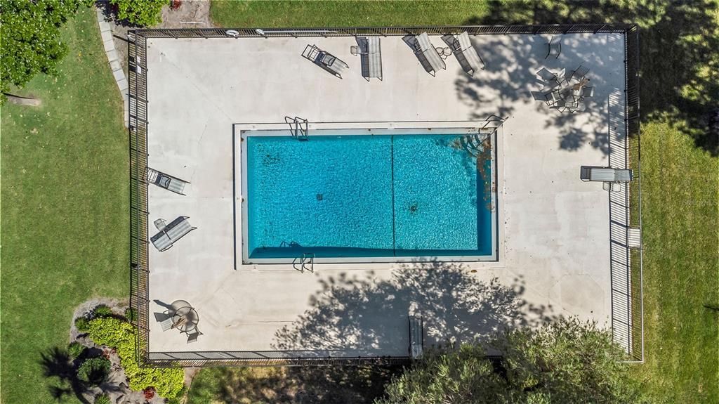 For Sale: $214,900 (2 beds, 2 baths, 1184 Square Feet)