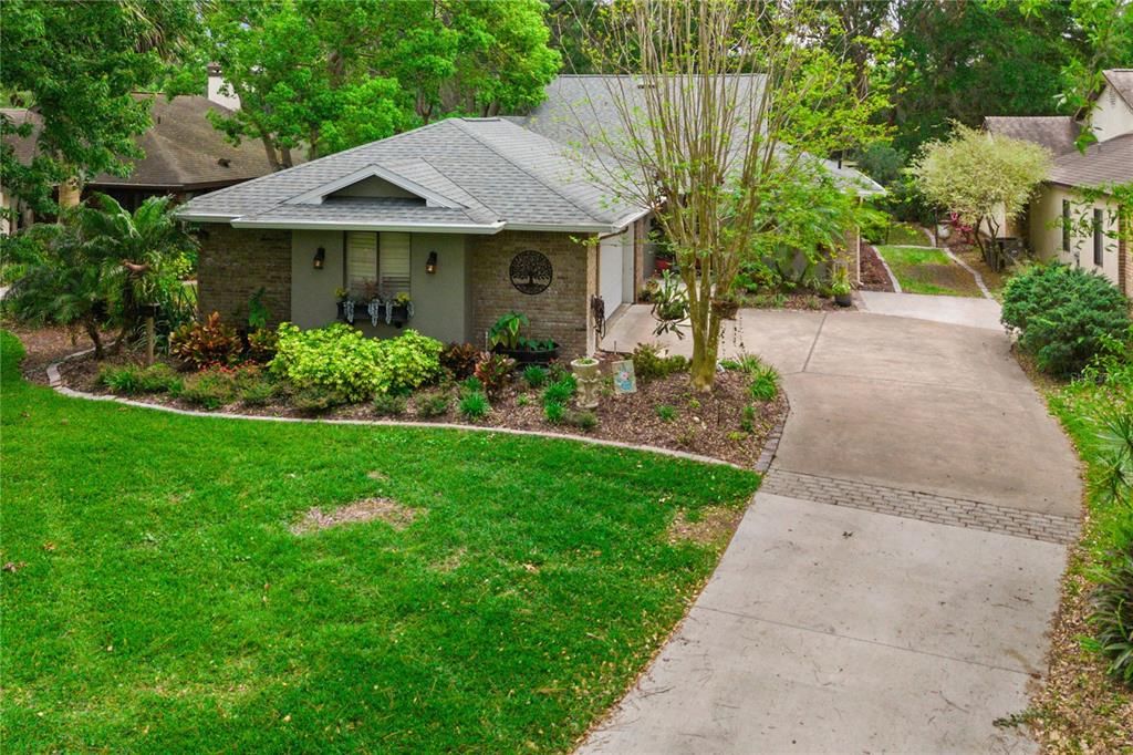 最近售出: $337,500 (3 贝兹, 2 浴室, 1562 平方英尺)