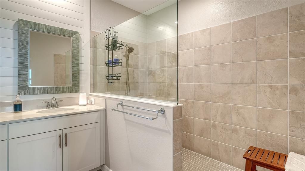For Rent: $8,500 (3 beds, 2 baths, 2110 Square Feet)