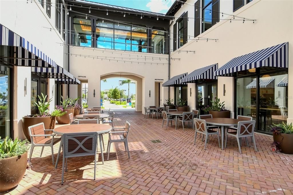 For Rent: $8,500 (3 beds, 2 baths, 2110 Square Feet)