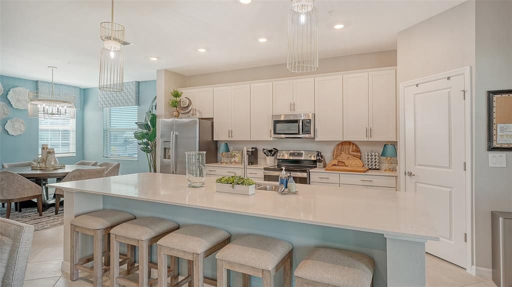 For Rent: $8,500 (3 beds, 2 baths, 2110 Square Feet)