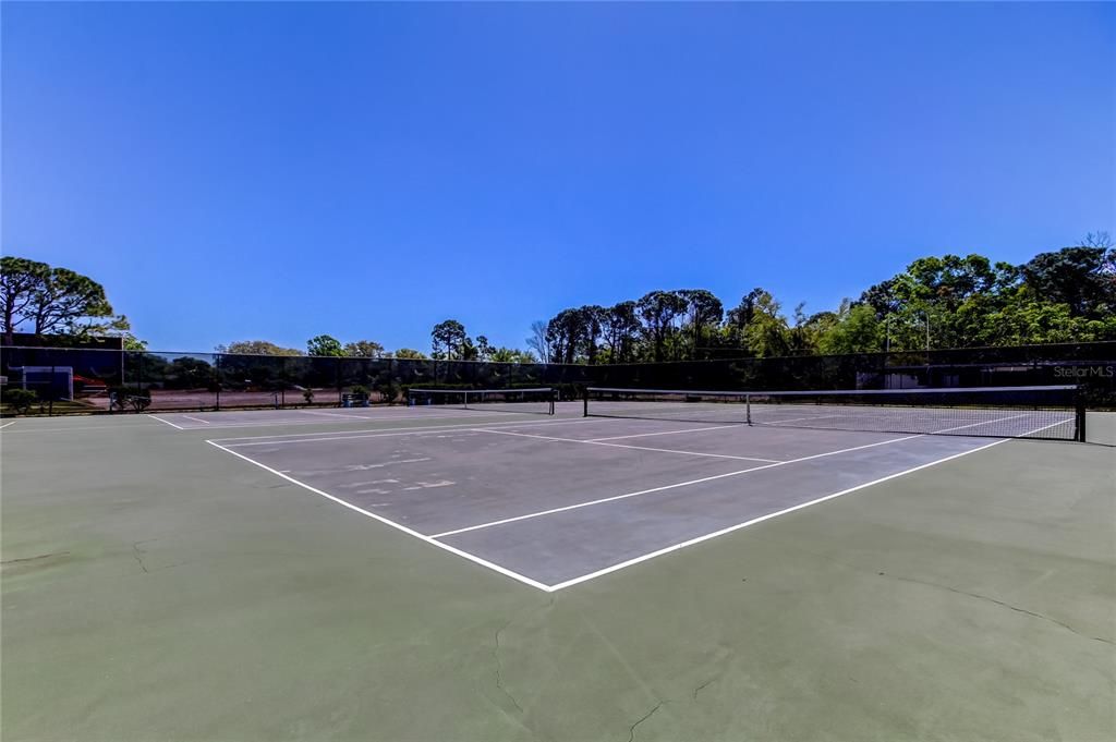 For Sale: $139,000 (2 beds, 2 baths, 1245 Square Feet)