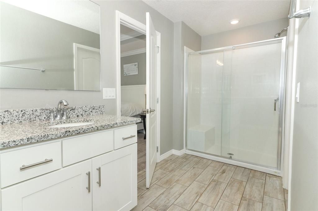 Active With Contract: $419,000 (4 beds, 2 baths, 2676 Square Feet)