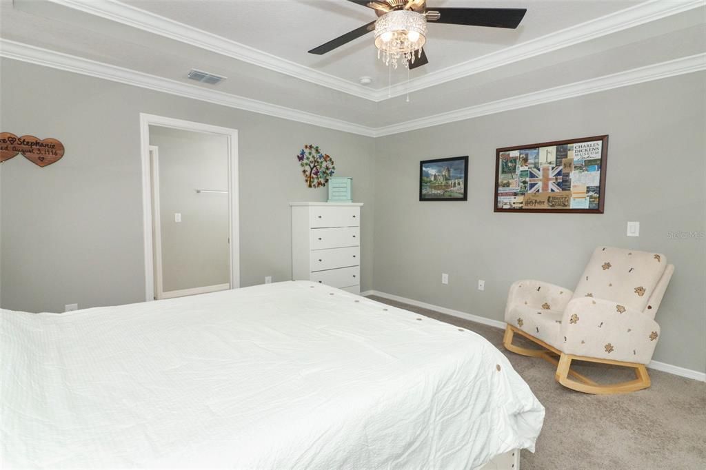 Active With Contract: $419,000 (4 beds, 2 baths, 2676 Square Feet)