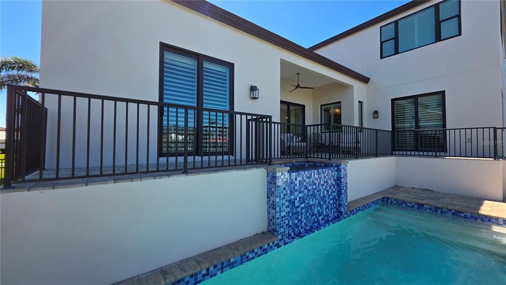 出租: $14,000 (4 贝兹, 3 浴室, 3268 平方英尺)