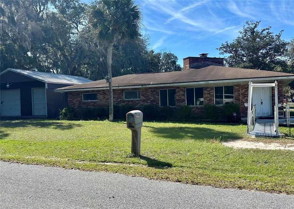 Недавно продано: $159,000 (3 спален, 2 ванн, 2443 Квадратных фут)