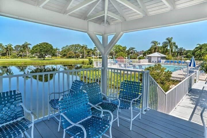 出租: $2,300 (2 贝兹, 2 浴室, 1278 平方英尺)