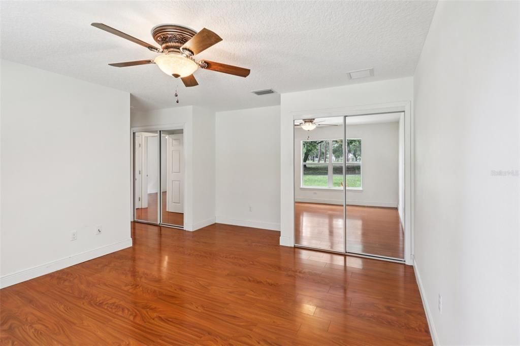 For Sale: $850,000 (3 beds, 2 baths, 2048 Square Feet)