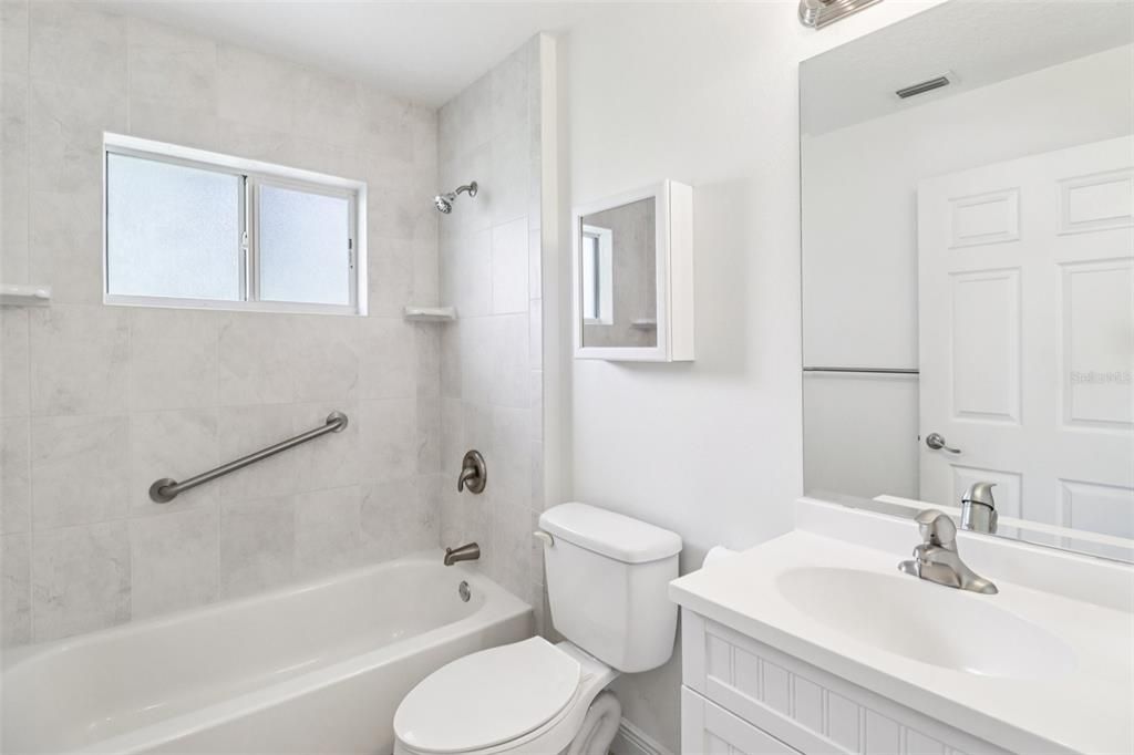 For Sale: $850,000 (3 beds, 2 baths, 2048 Square Feet)